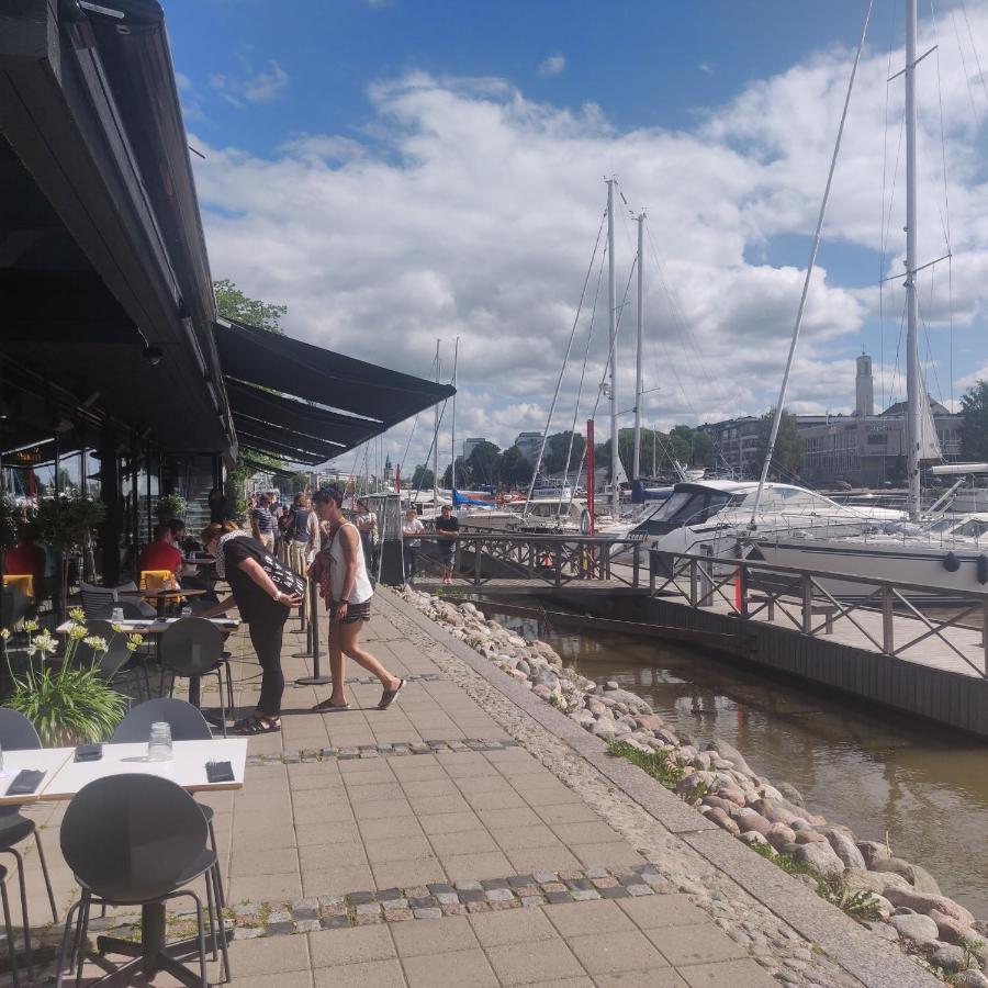 Riverside Lux With 2 Bedrooms, Car Park Garage And Sauna Turku Exterior photo
